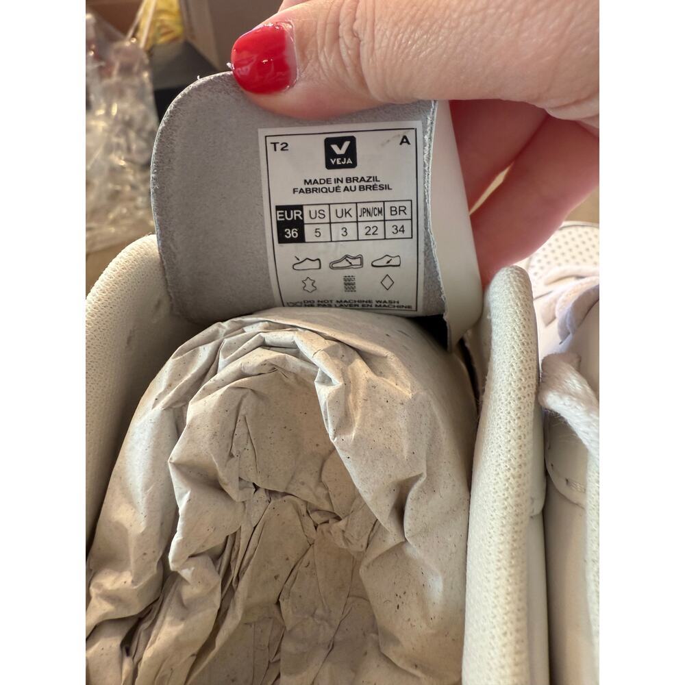 VEJA Women's White-Pink V-10 Low-Top Sneakers Size 5 - Picture 9 of 10